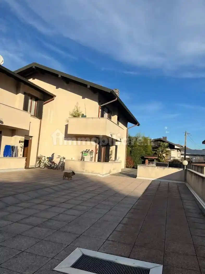 Appartamento in vendita a Arsago Seprio