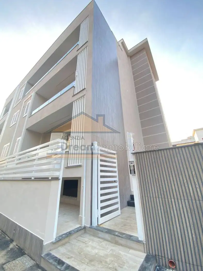 Trilocale via Madonna delle Grazie 22, Madonna delle Grazie, Giugliano in Campania - foto 2