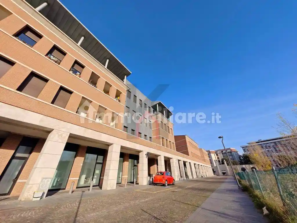 Trilocale piazzale Martiri d'Ungheria 16, Stazione - Grandi Italiani, Forlì - foto 4