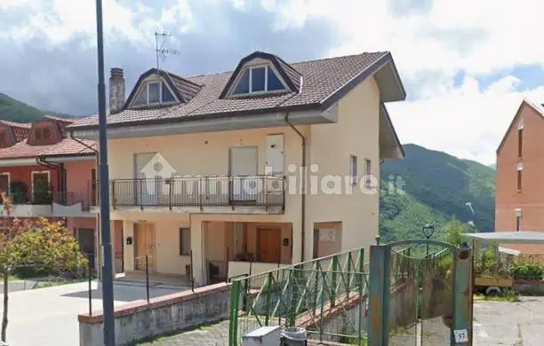 Villa in vendita a Laviano