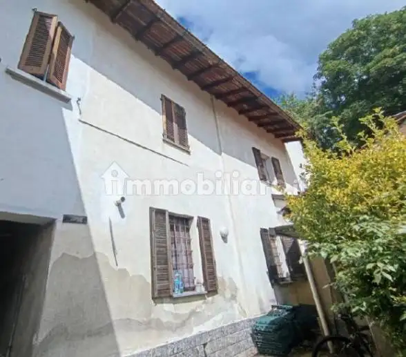 Appartamento in asta a Cairate