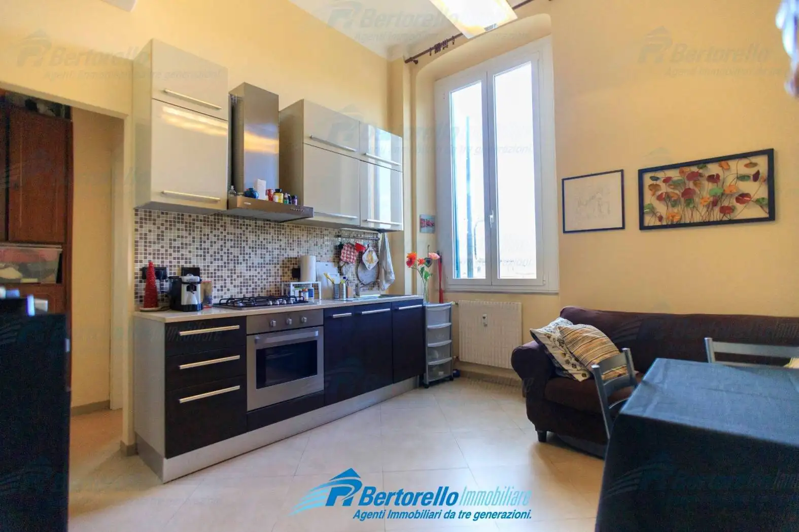 Appartamento in vendita a Genova