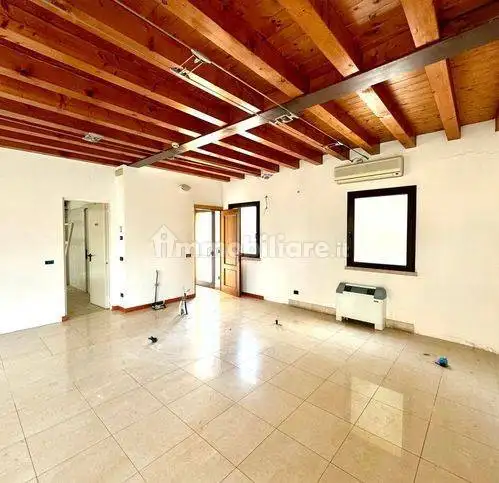 Trilocale via Aquileia 32, Centro, Concordia Sagittaria - foto 4