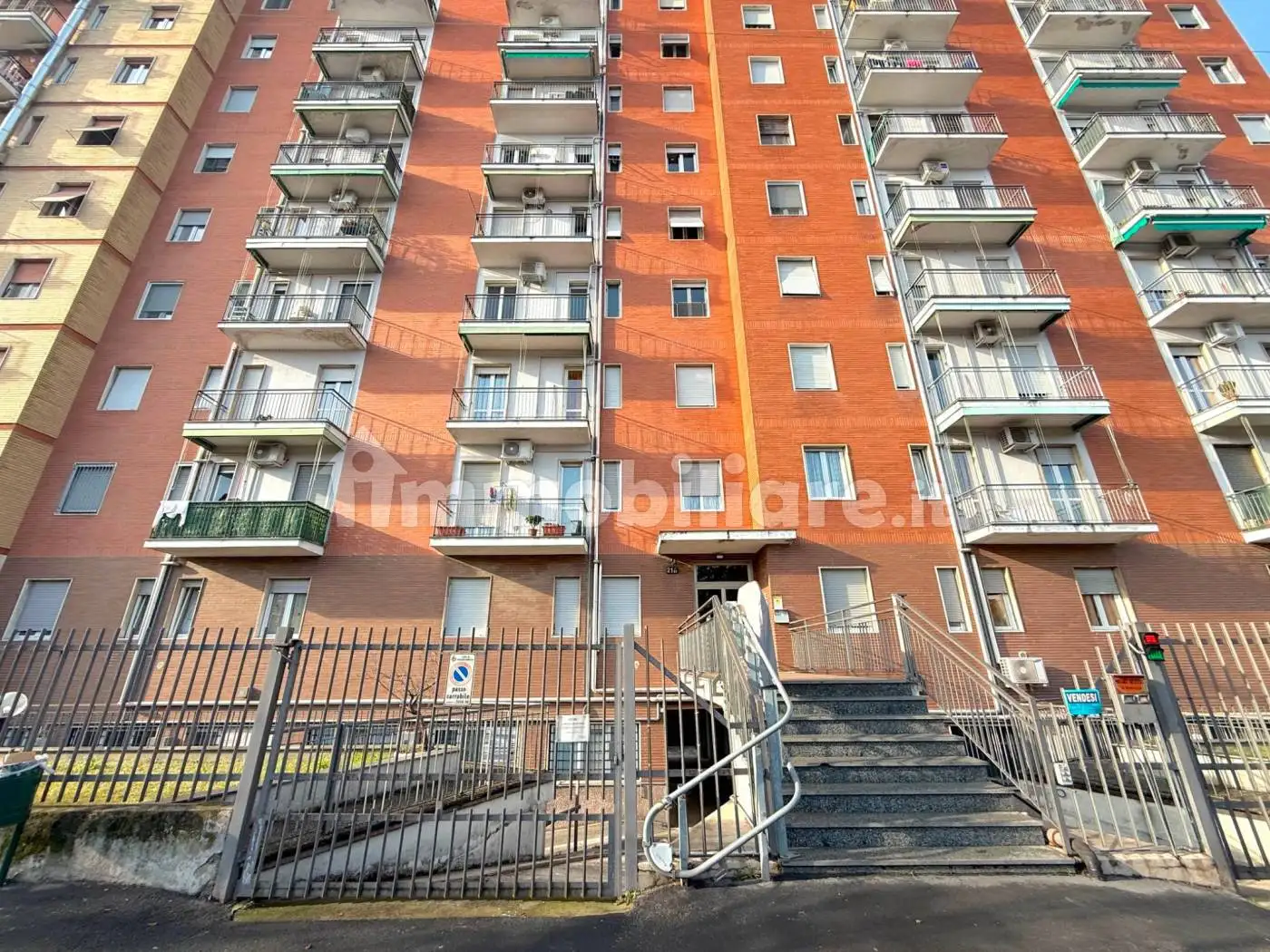 Bilocale viale Romagna 21, Centro, Cologno Monzese - foto 2