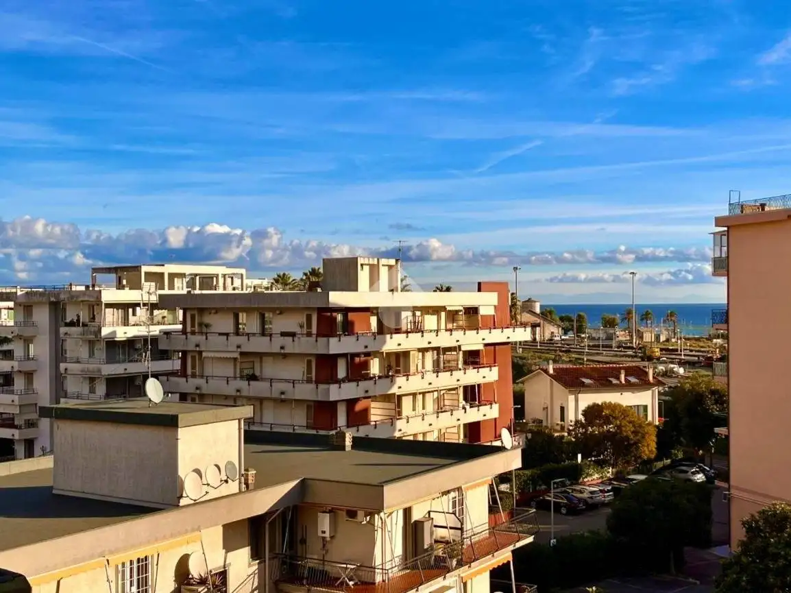Appartamento in vendita a Albenga