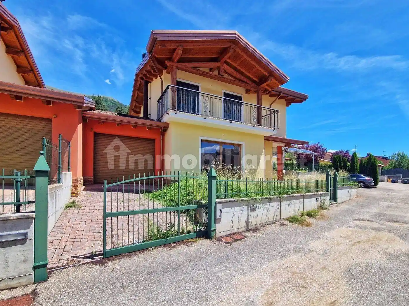 Villa in vendita a Pizzoli