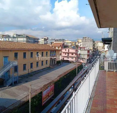 Appartamento in vendita a Acireale