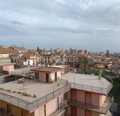 Appartamento in vendita a Acireale