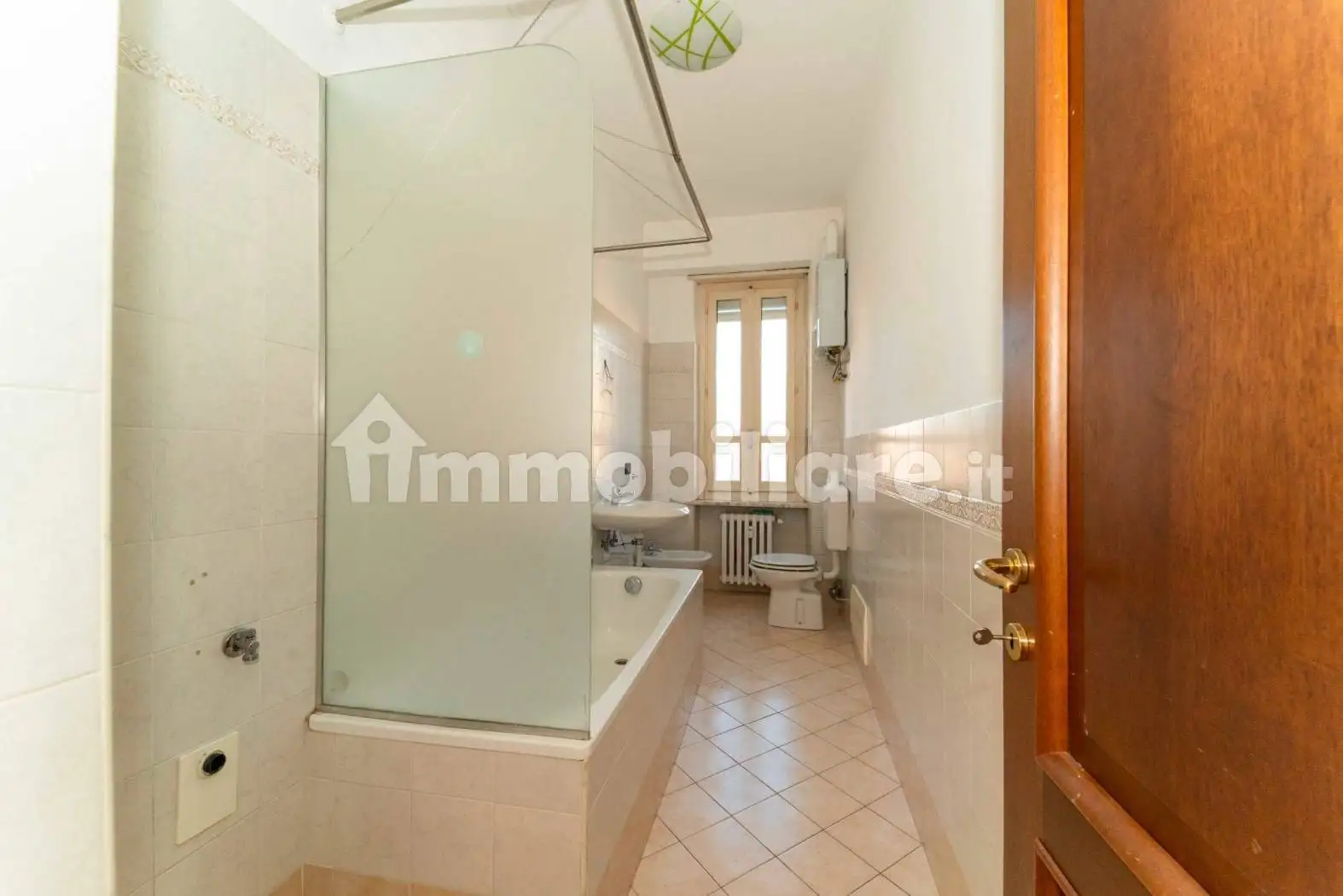 Trilocale via del Santuario 18, Centro, Leinì - foto 2