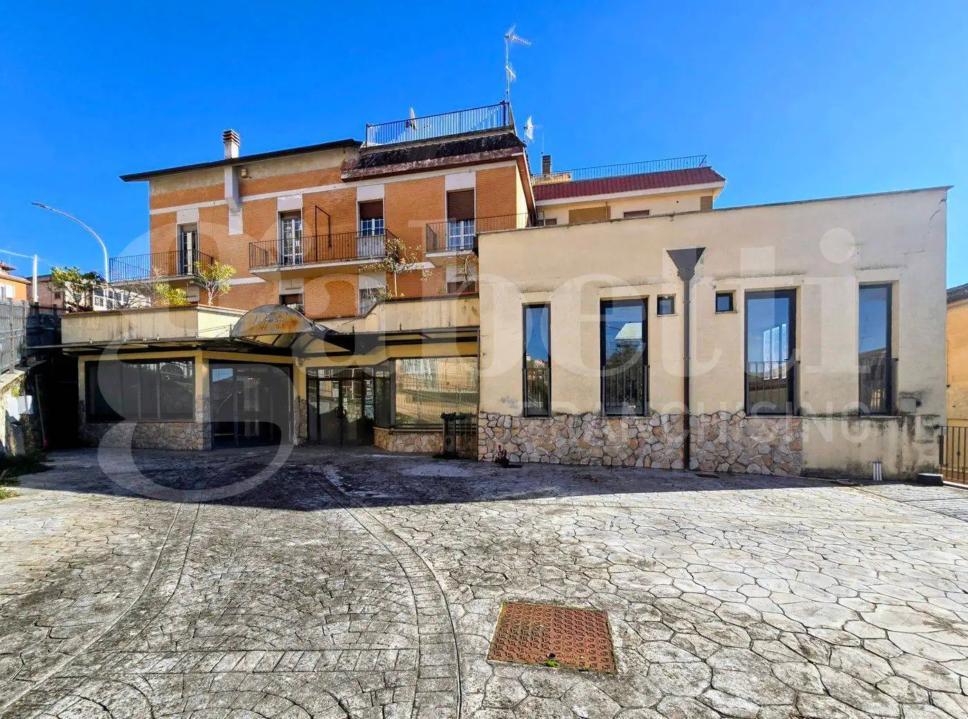 Palazzo - Edificio in vendita a Fiuggi