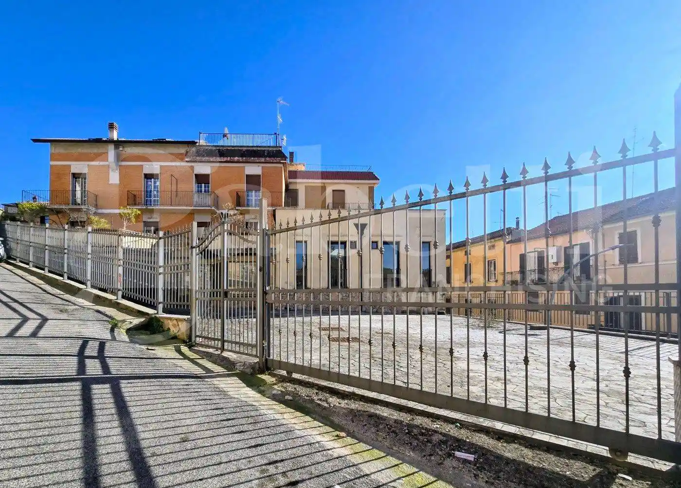 Palazzo - Edificio - foto 3