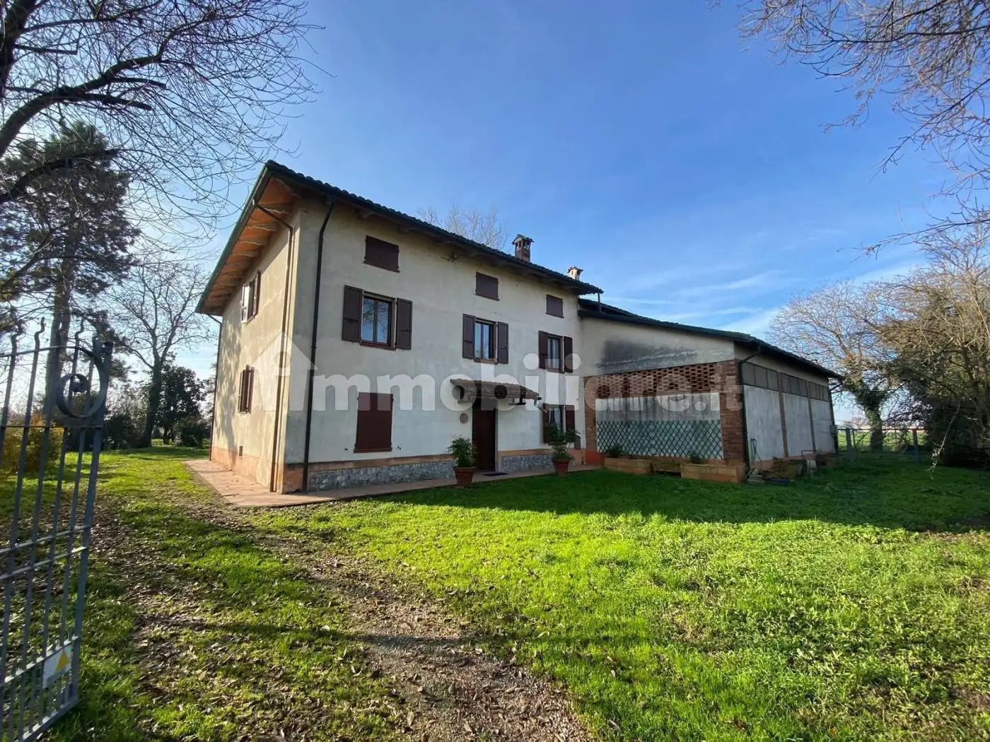 Rustico - Casale in vendita a Roccabianca