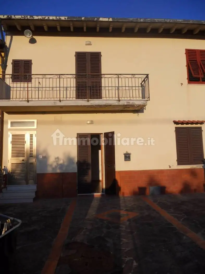 Villetta a schiera in vendita a Montespertoli