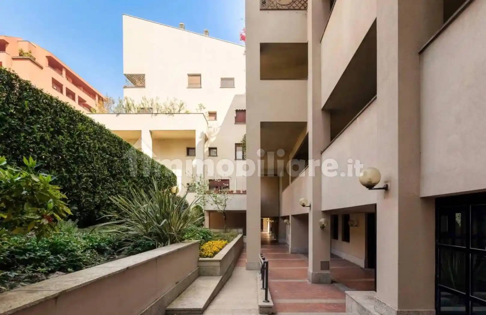 Bilocale via Angelo Ramazzotti 20, Parco, Monza - foto 3