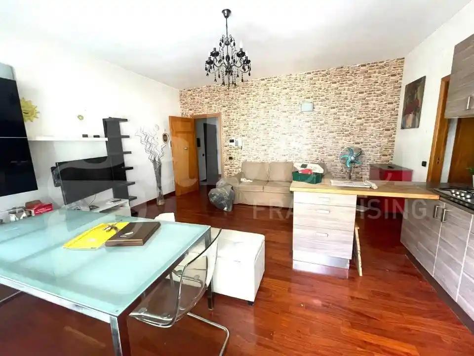 Quadrilocale via francesco marchesiello, Parco Cerasole, Caserta - foto 4