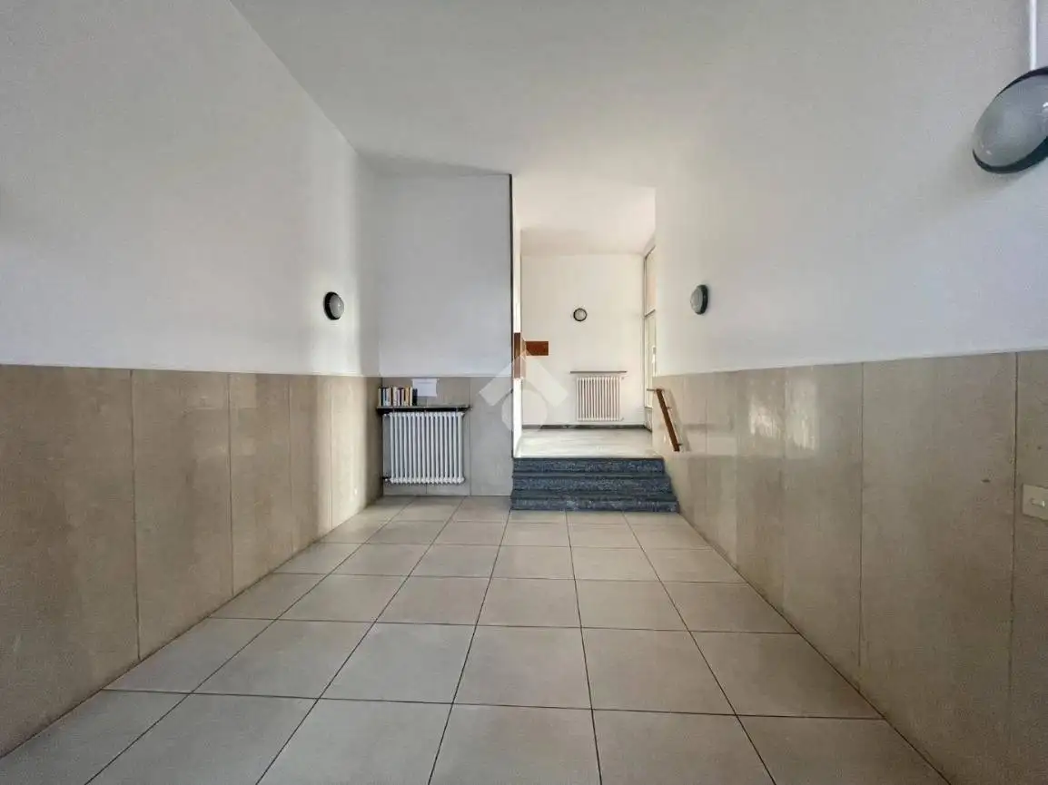 Trilocale via San Giovanni 68, Centro, Borgomanero - foto 5