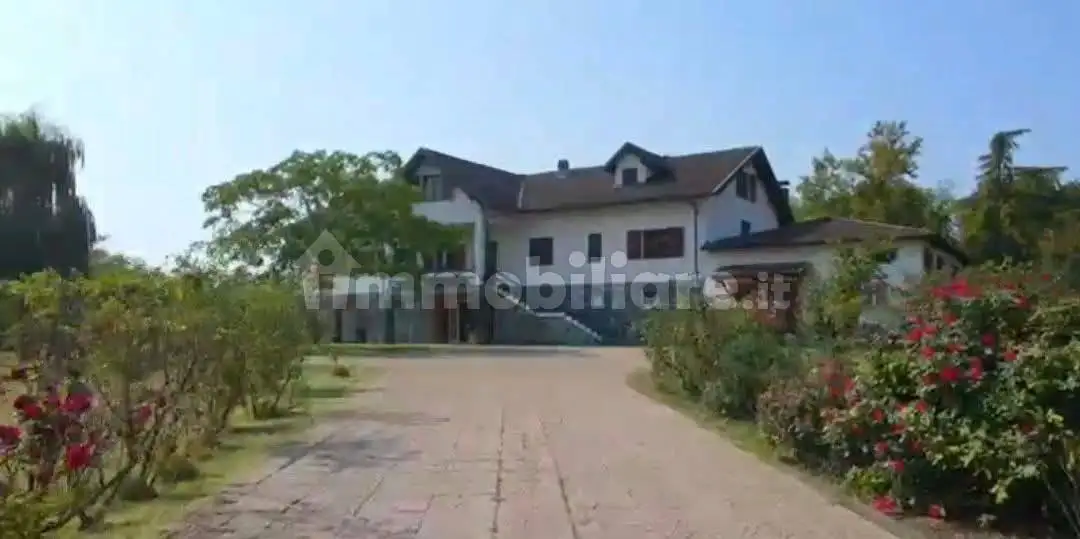 Villa in vendita a Cassano Spinola