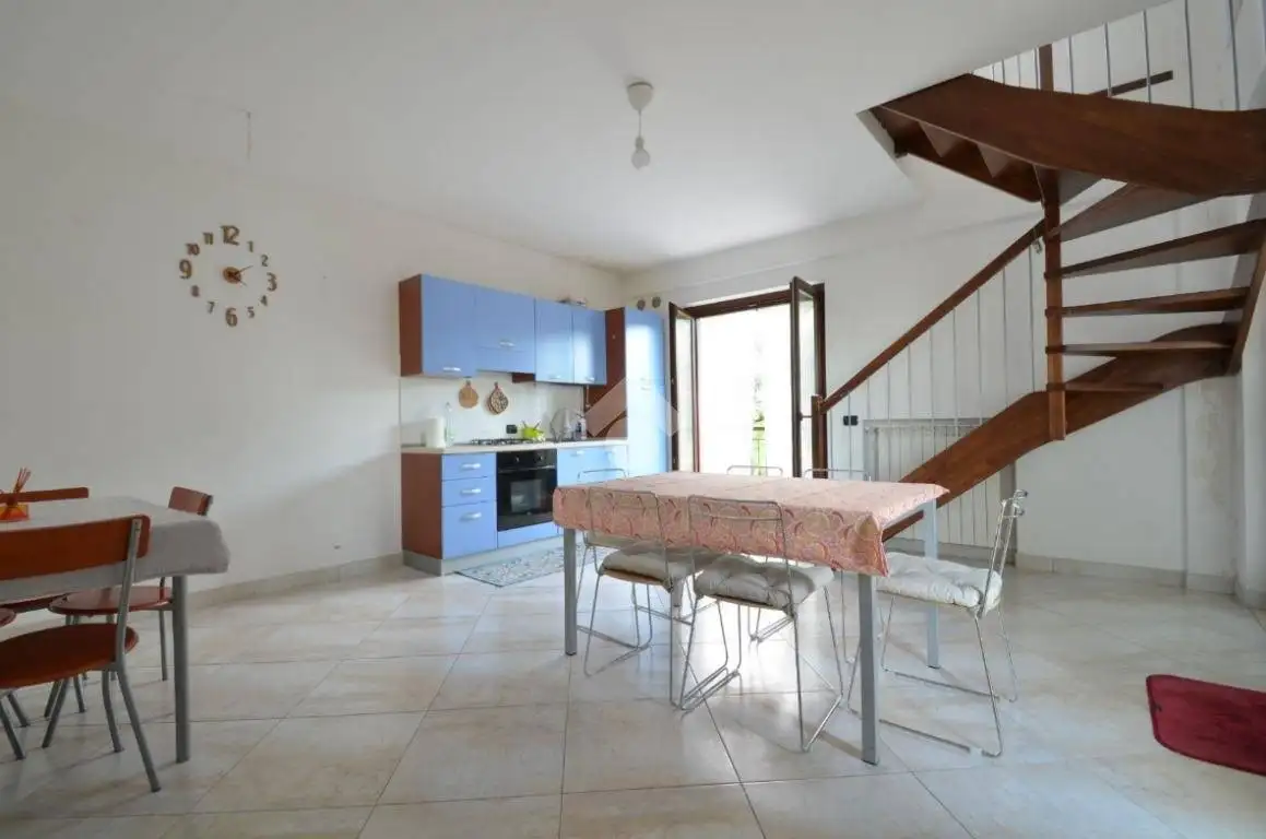 Bilocale via Case D'Agnese 5, Santa Filomena, Montesilvano - foto 2