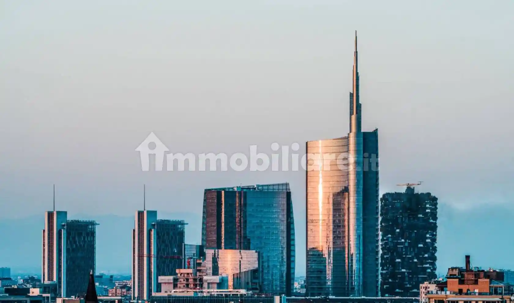Appartamento buono stato, secondo piano, Duomo, Milano - foto 4