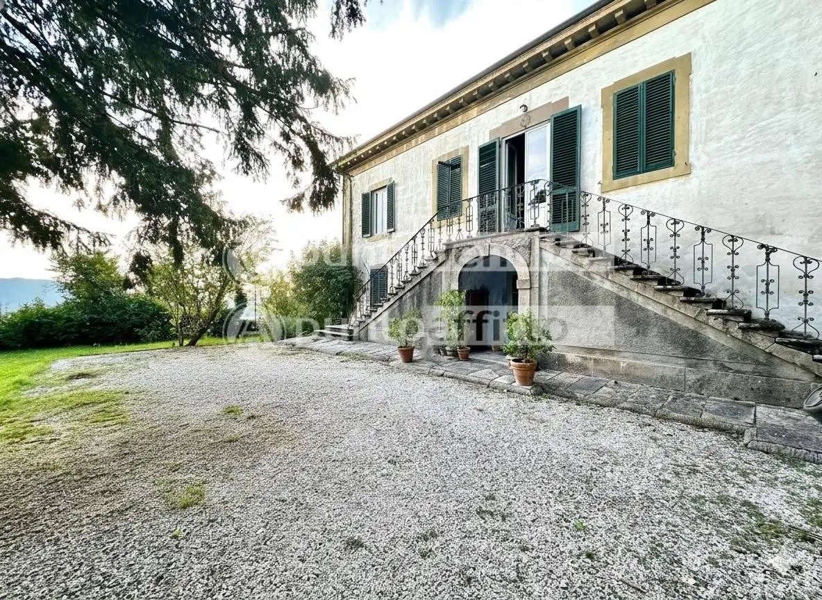 Villa in vendita a Lucca