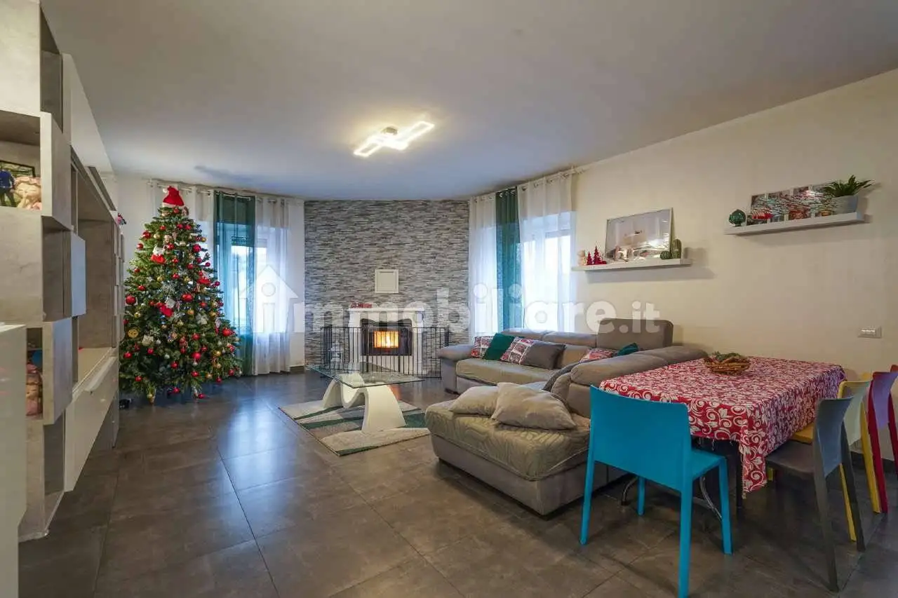 Casa indipendente in vendita a Ciserano