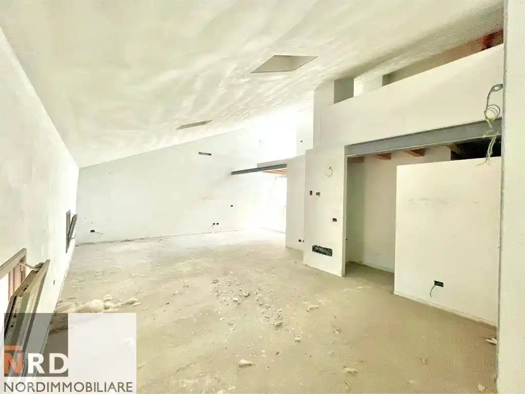 Bilocale via Chiassi 20, Centro, Mantova - foto 4