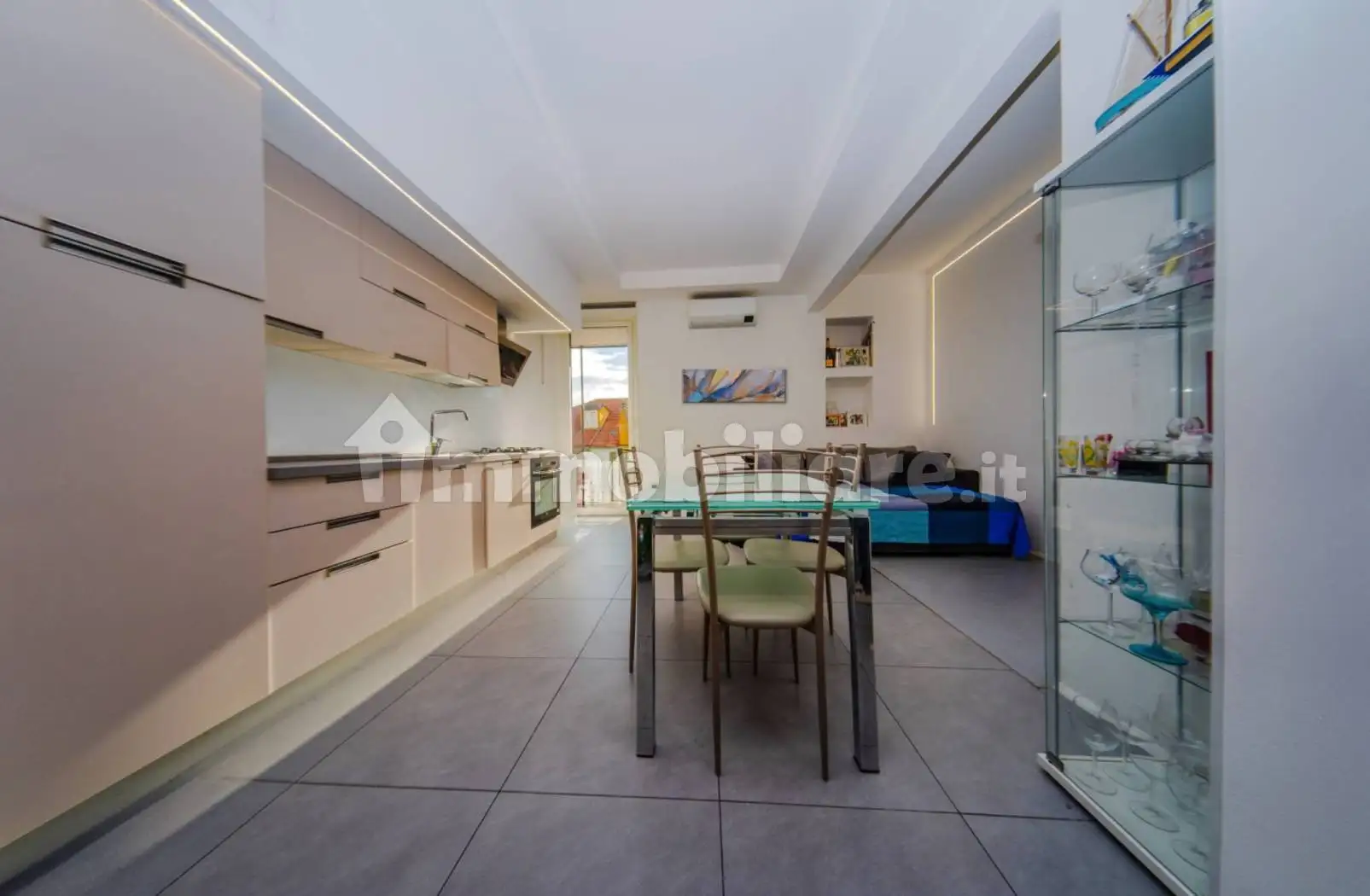 Appartamento in vendita a Varazze