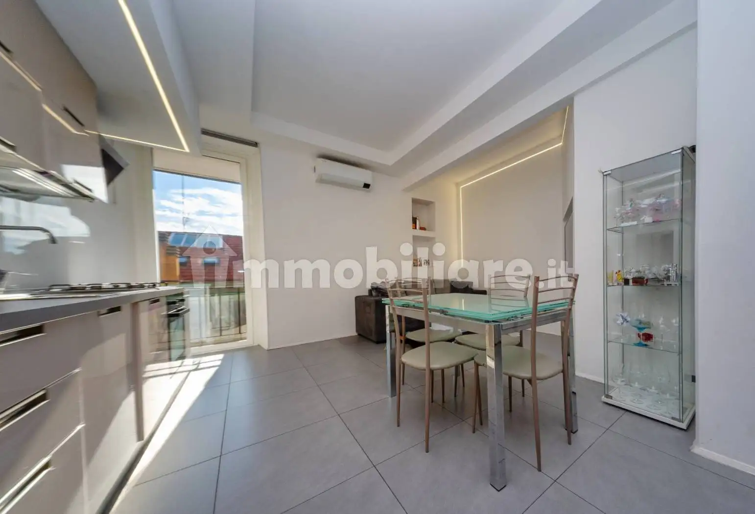 Trilocale via Monte Grappa 29, Centro, Varazze - foto 5