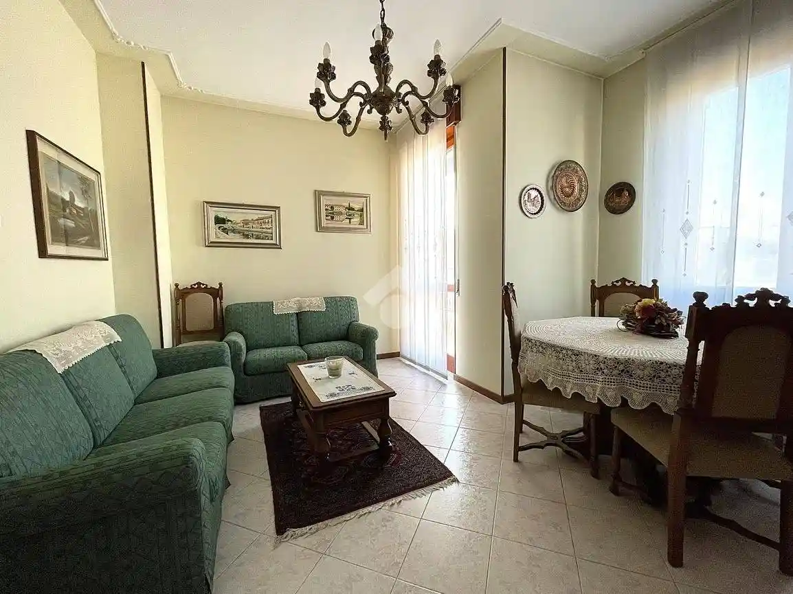 Trilocale via Giovanni Pascoli 2, Centro, Cornaredo - foto 3