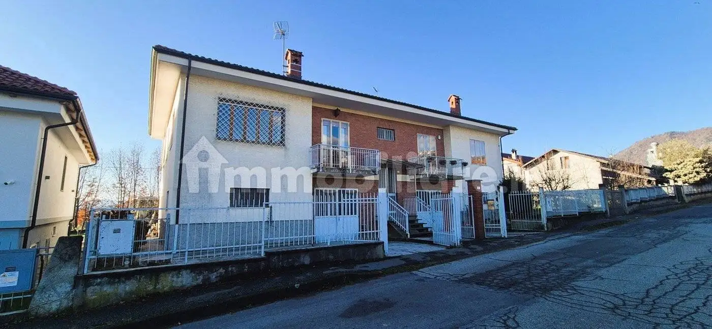 Villa in vendita a Frossasco