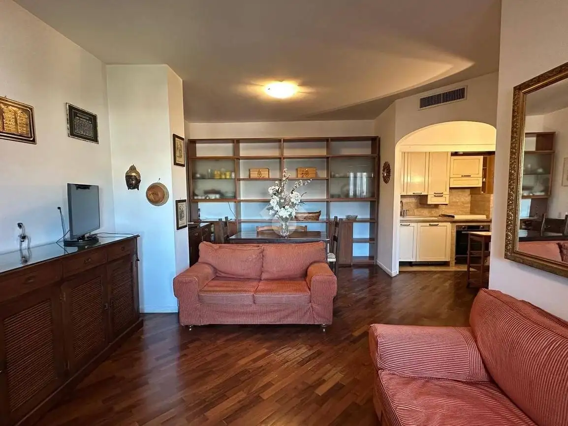 Quadrilocale ottimo stato, secondo piano, San Benedetto, Cagliari - foto 2