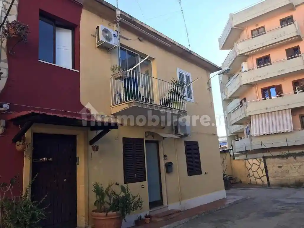 Trilocale vicolo Ai Telefoni, Tica - Zecchino, Siracusa - foto 2