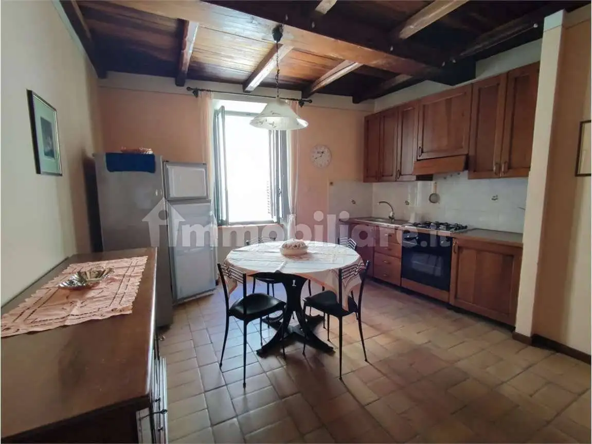 Bilocale ottimo stato, Centro Storico, Spoleto - foto 2