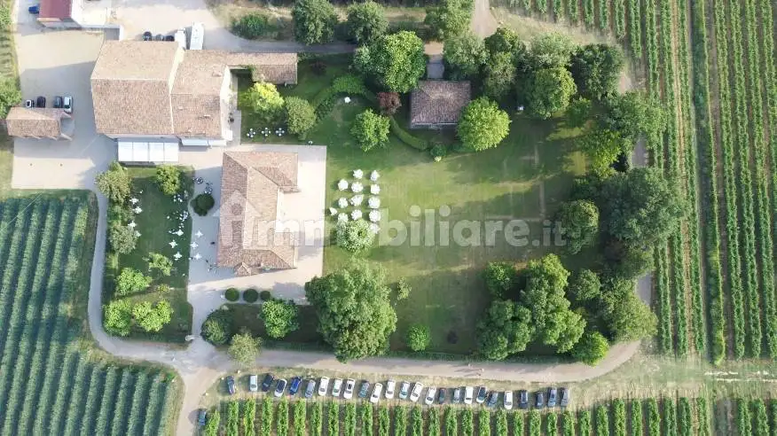 Rustico - Casale in vendita a Casalgrande