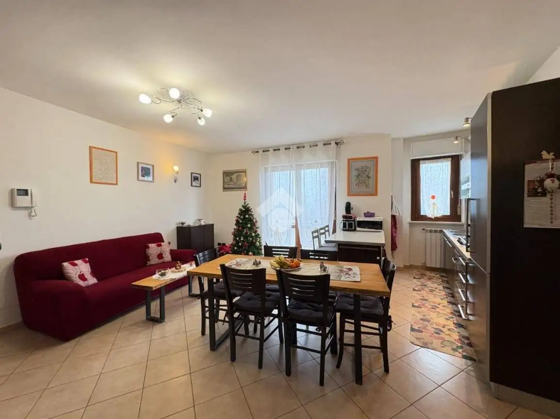 Trilocale via Bevagna 34, Bastia, Bastia Umbra - foto 3