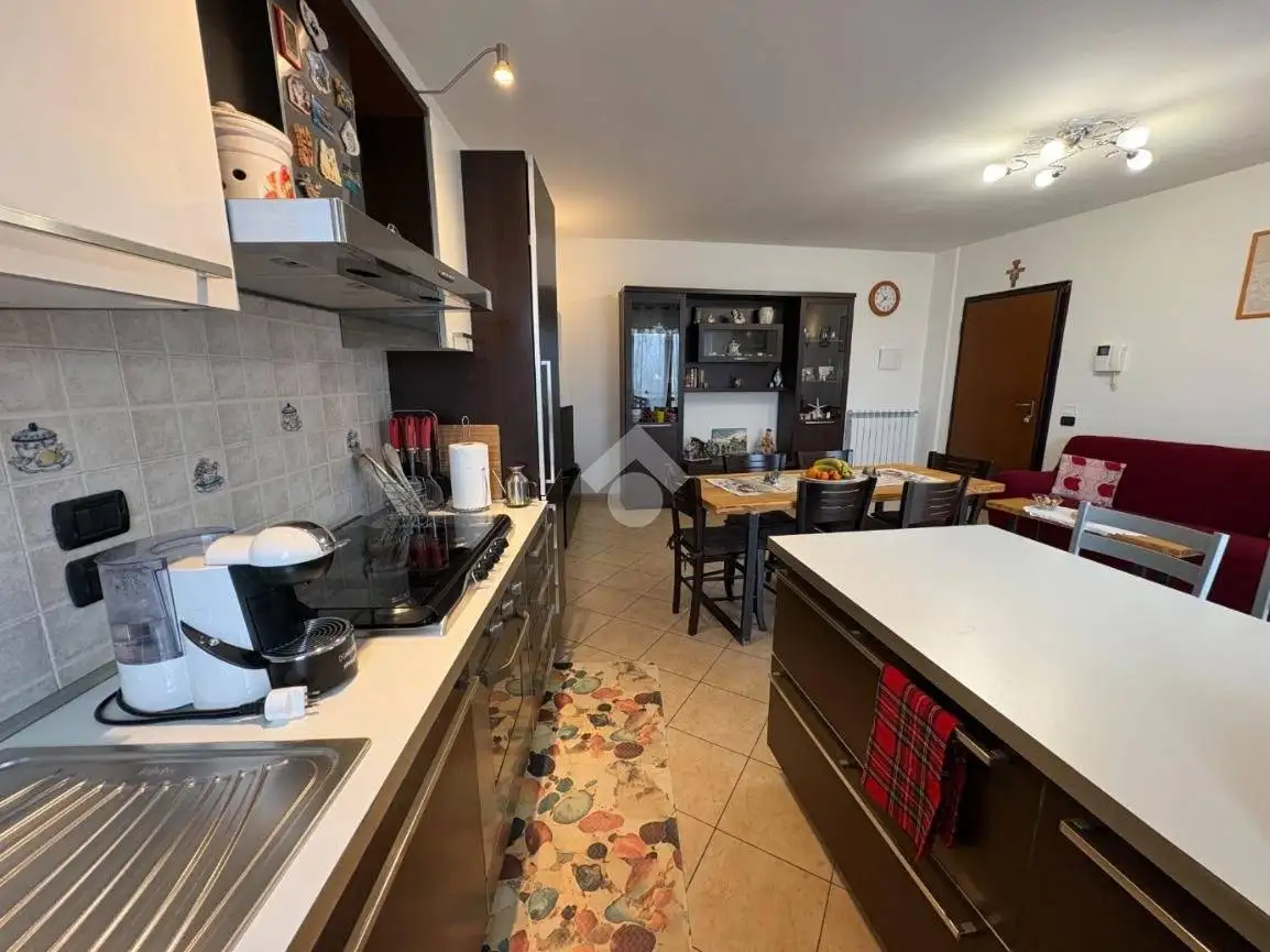 Trilocale via Bevagna 34, Bastia, Bastia Umbra - foto 4