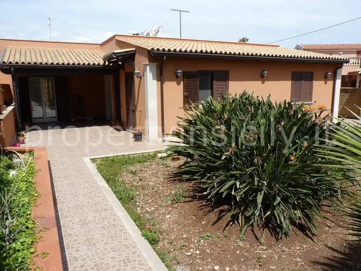Villa in vendita a Siracusa