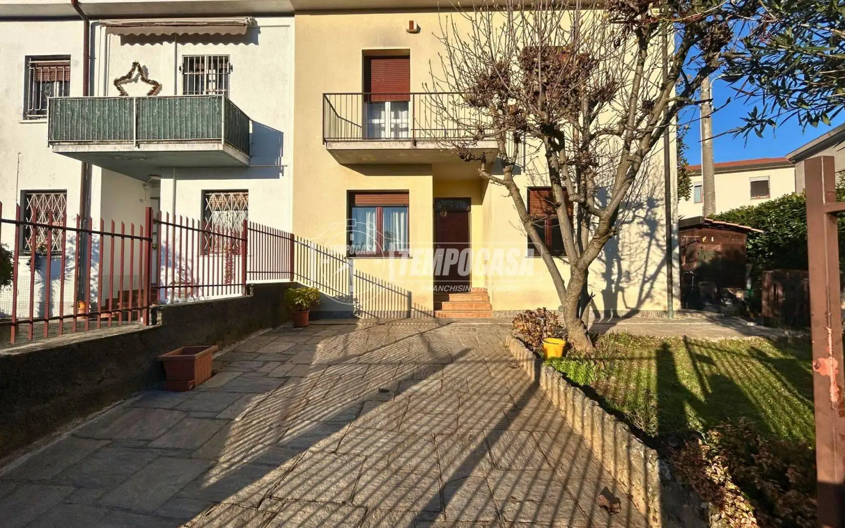 Trilocale buono stato, piano terra, Campofiorenzo-california, Casatenovo - foto 2