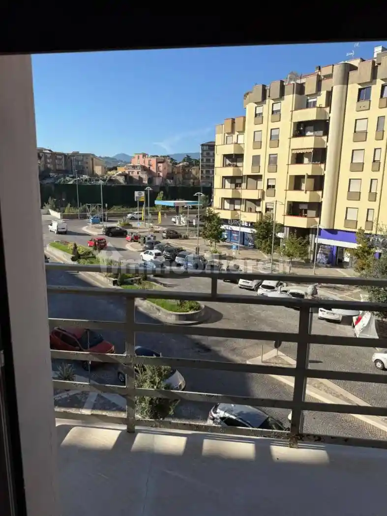 Appartamento piazza Leonida Bissolati, Stazione Centrale, Benevento - foto 2