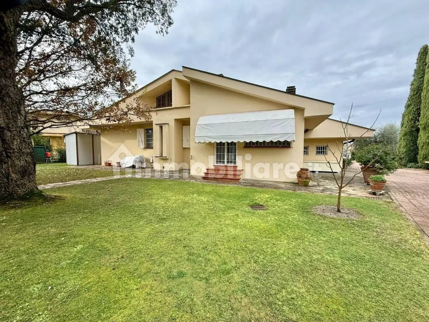 Villa in vendita a Pontedera