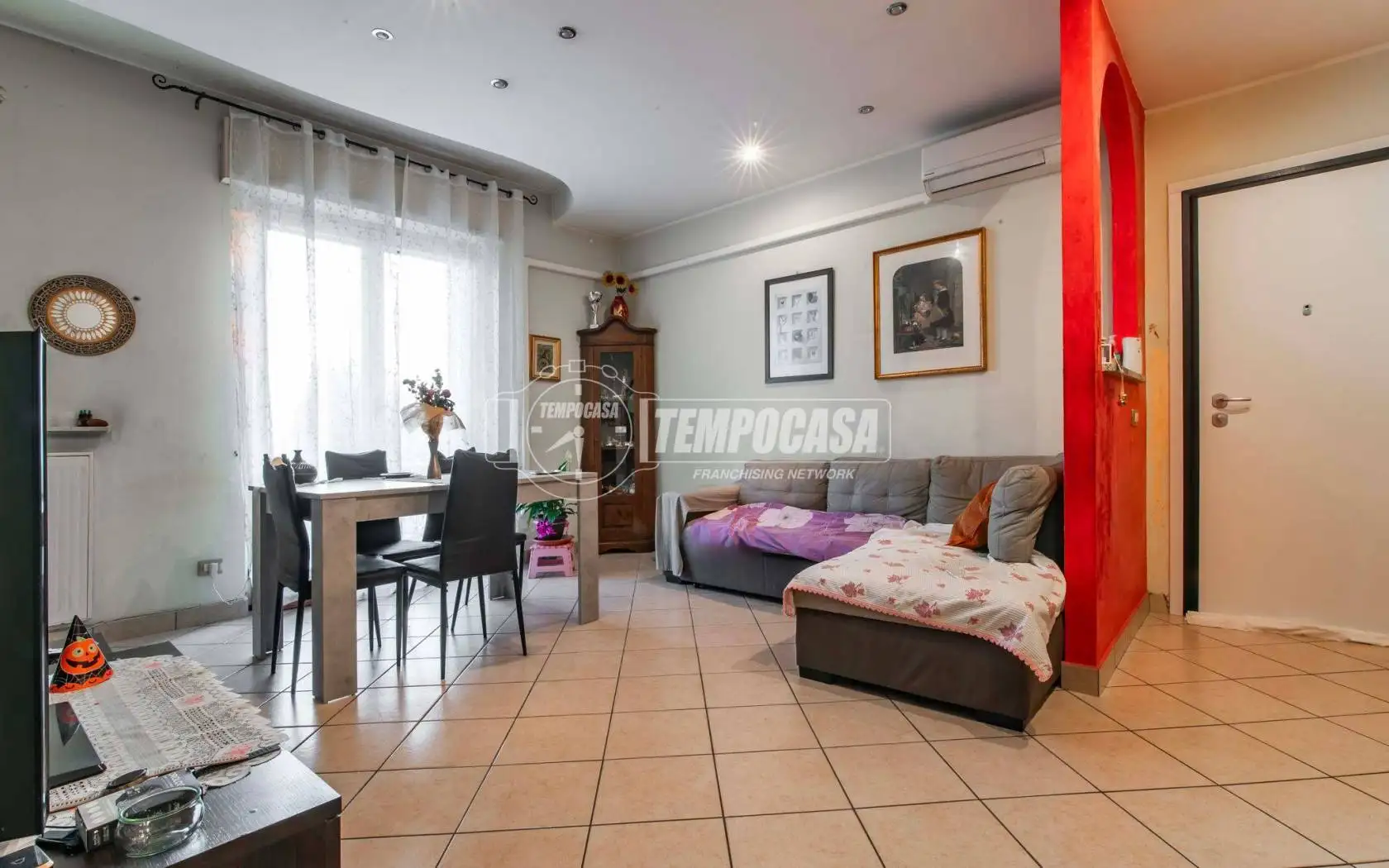 Appartamento in vendita a Gorla Minore