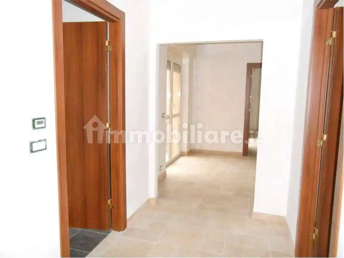 Trilocale via Zara, 24, San Pietro, Moncalieri - foto 5