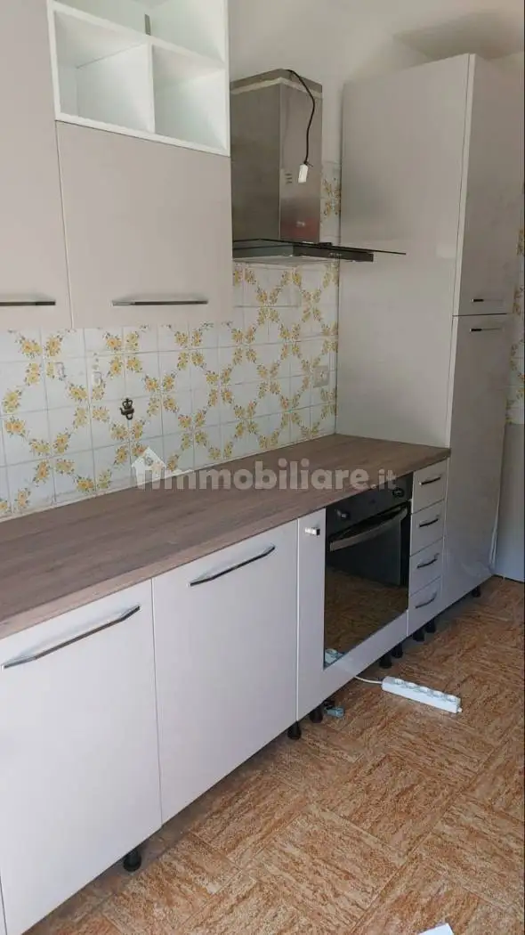 Appartamento in affitto a Varallo