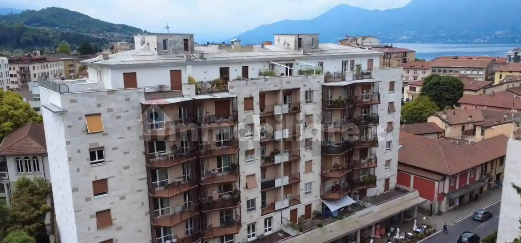 Appartamento in vendita a Luino