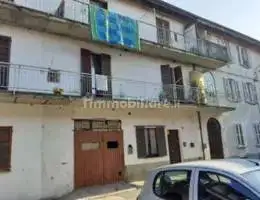 Appartamento in asta a Besozzo