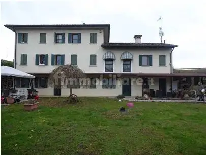 Villa in vendita a Conegliano