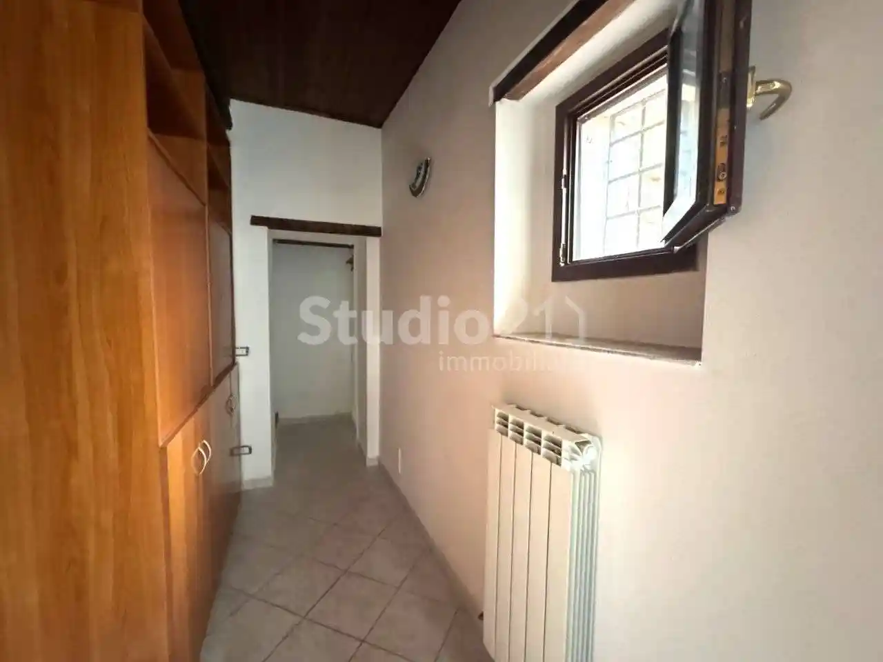 Trilocale buono stato, piano terra, Faella, Castelfranco Piandisco - foto 3