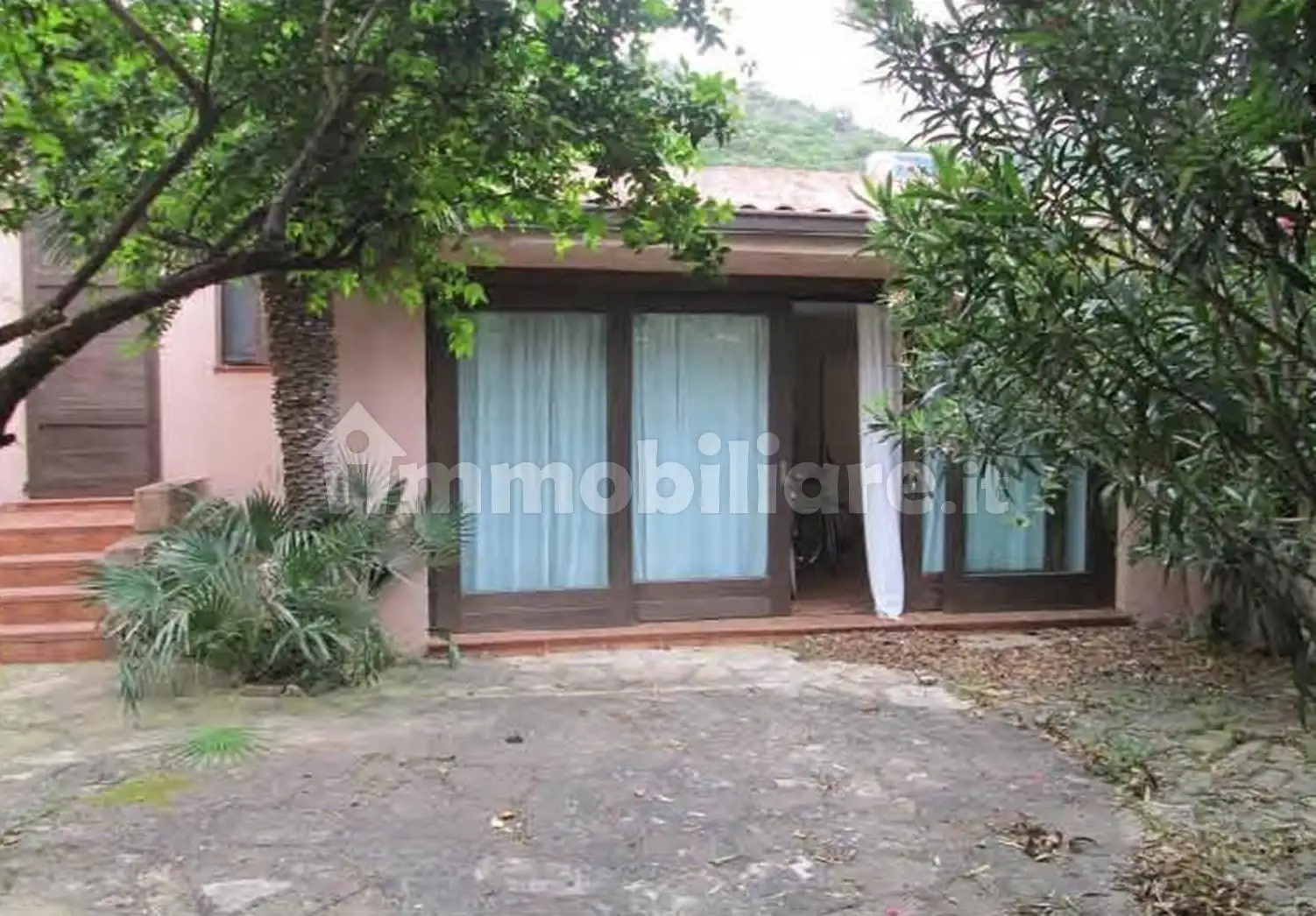 Villa in asta a Pula