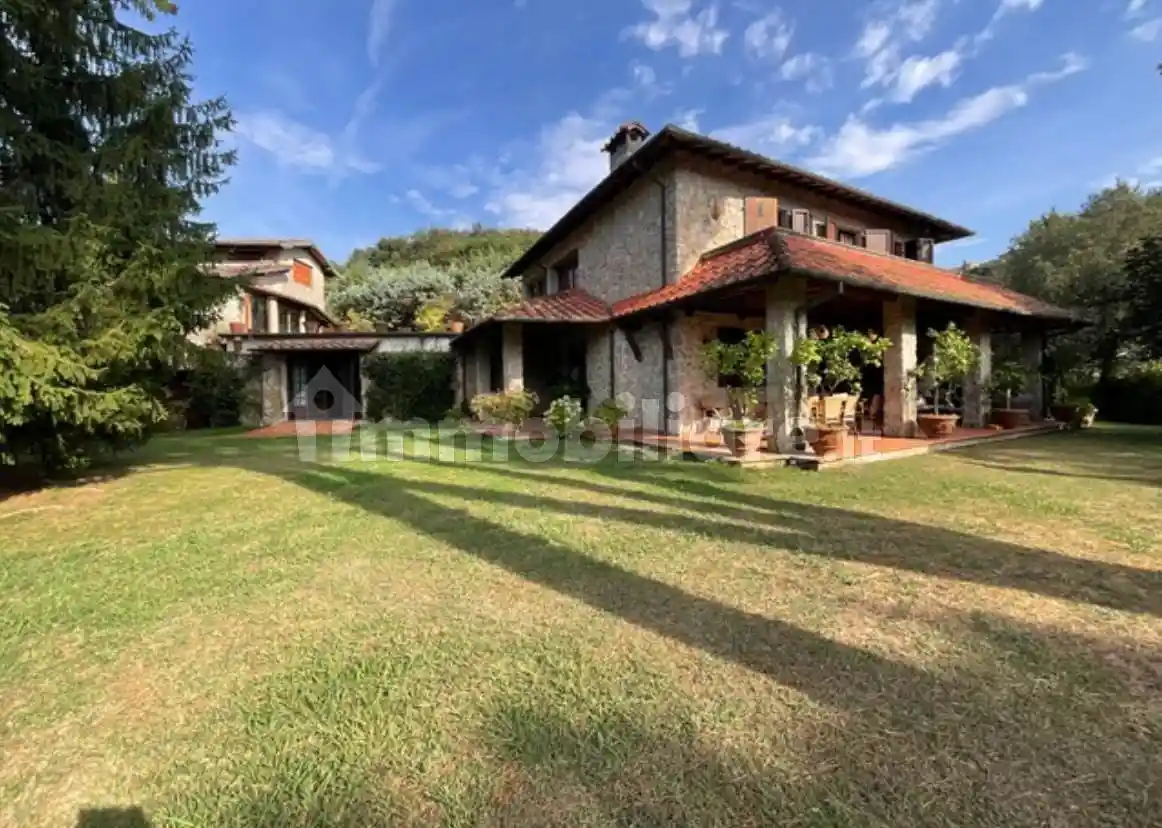 Villa all'asta via Caldareccia, Camaiore - foto 4