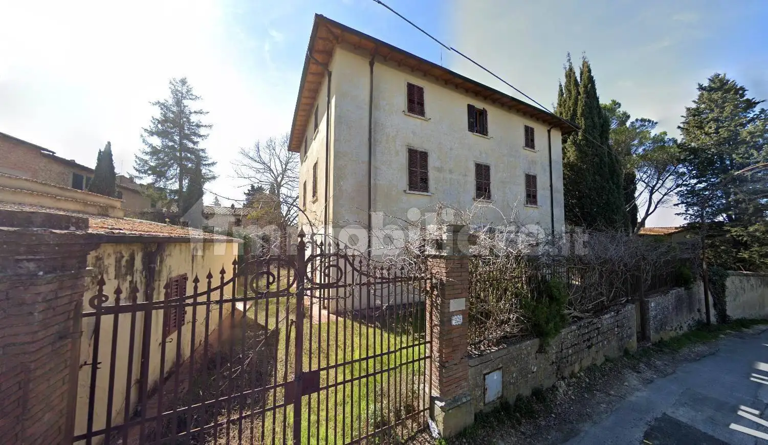 Appartamento in asta a Certaldo